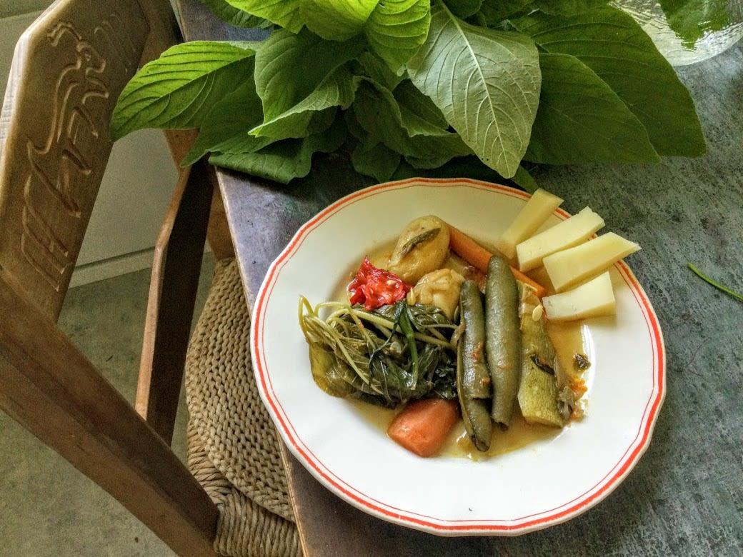 Sommargryta på kretensiskt vis